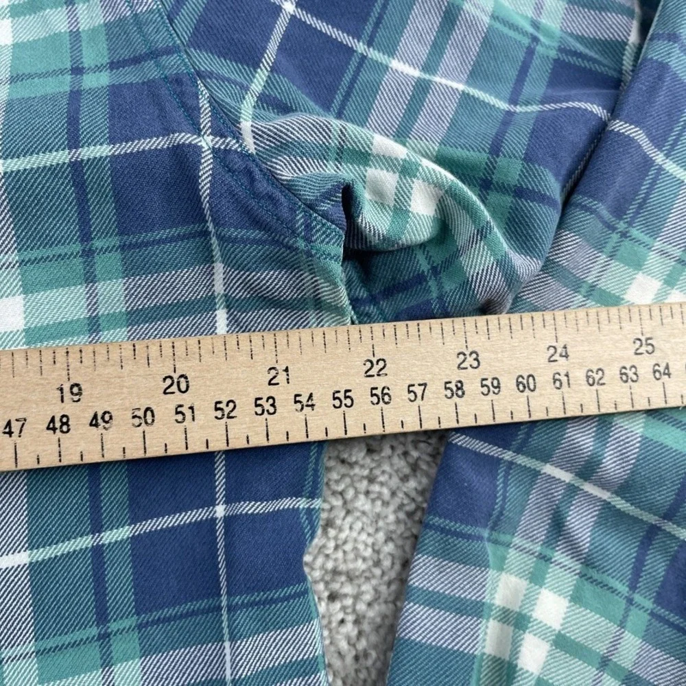 J‎ Crew Shirt Mens Medium Blue Green Plaid Flannel Workwear Button Up